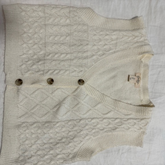 Cable knit Sweater Vest/Cardigan - Picture 3 of 4